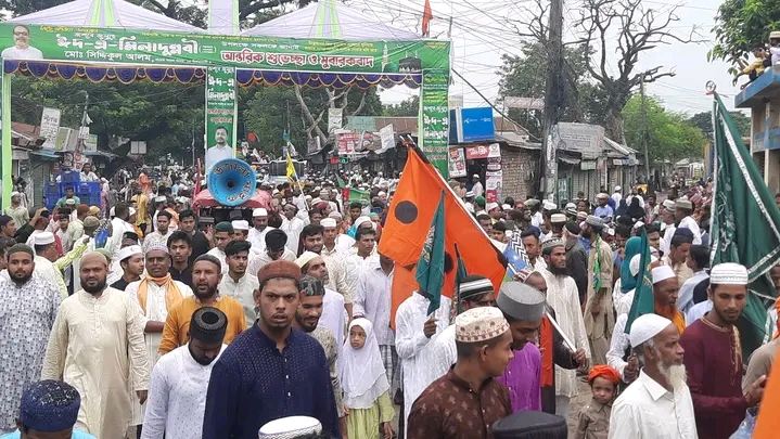 সৈয়দপুরে শান্তিপুর্ণভাবে ঈদে মিলাদুন্নবী পালিত